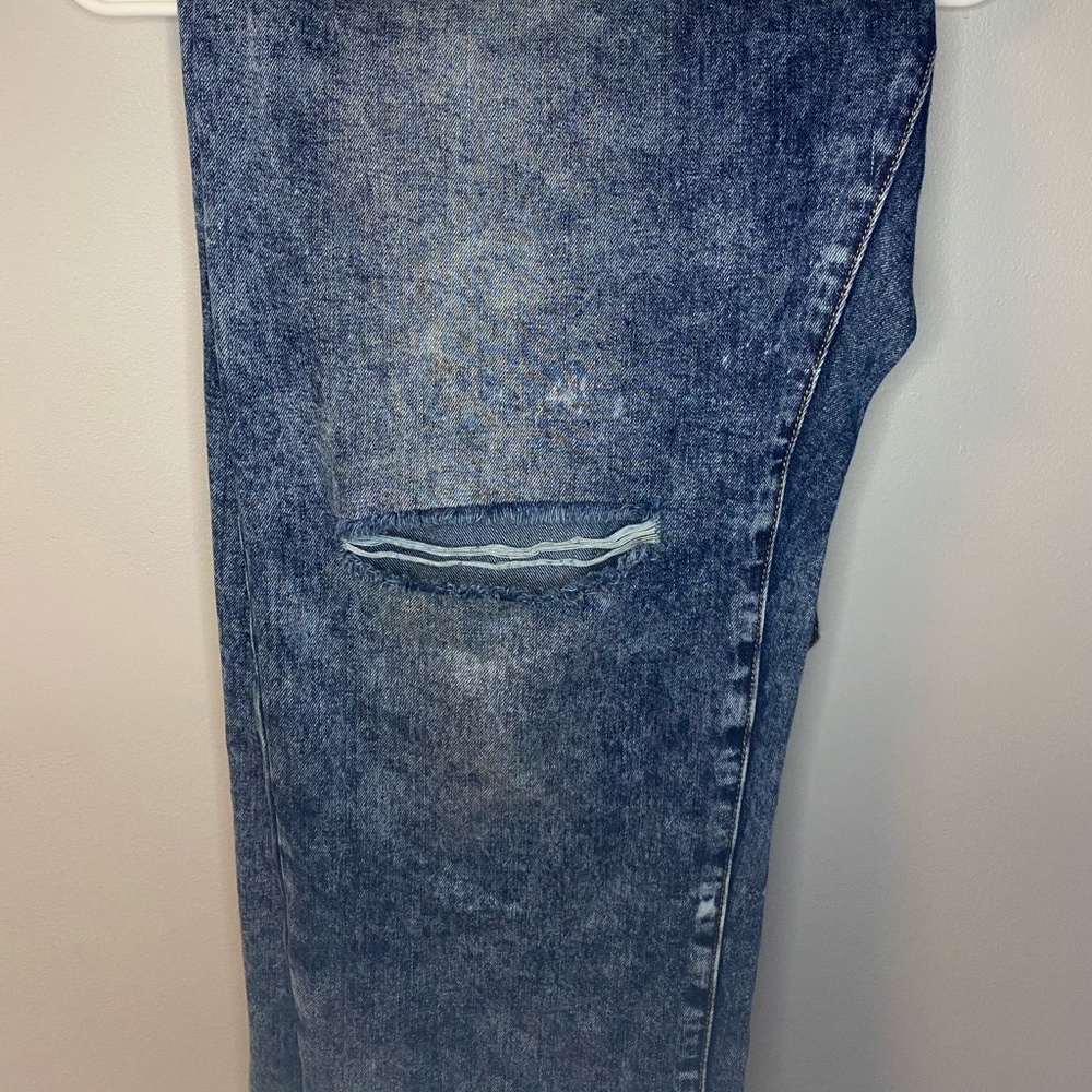 High Waisted Jeans